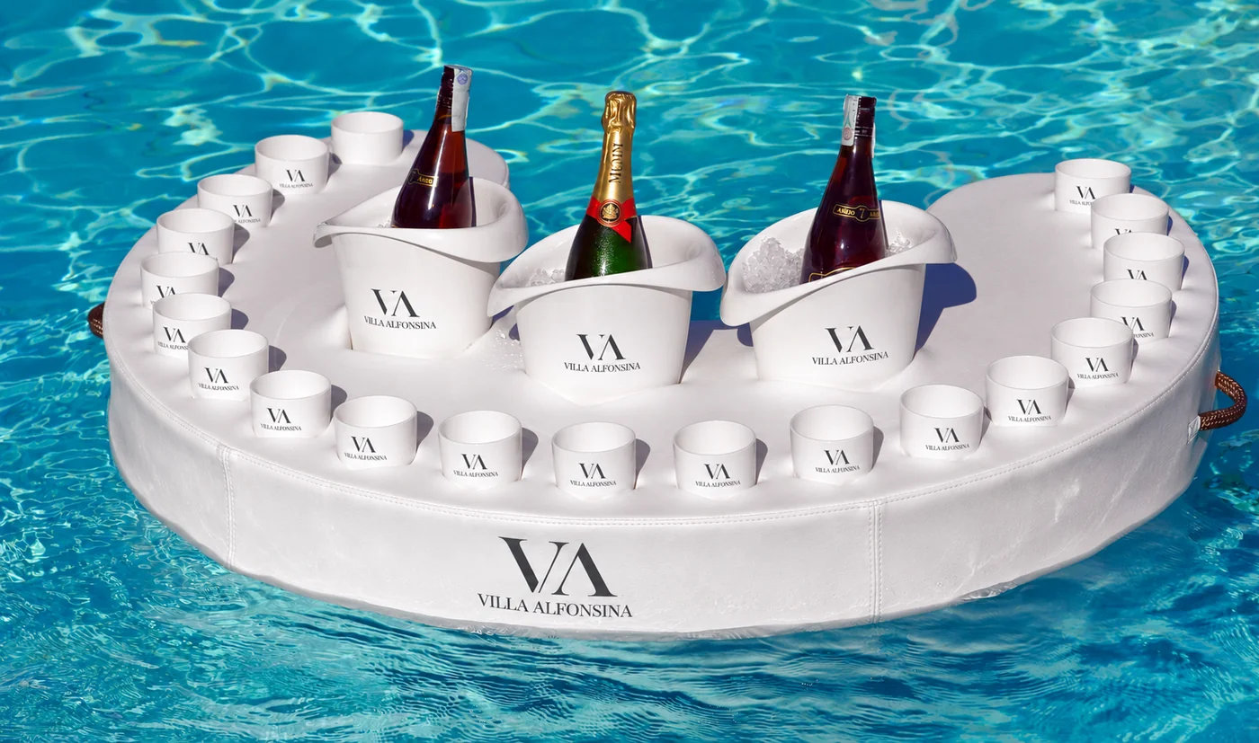 Concept del bar galleggiante personalizzato Villa Alfonsina